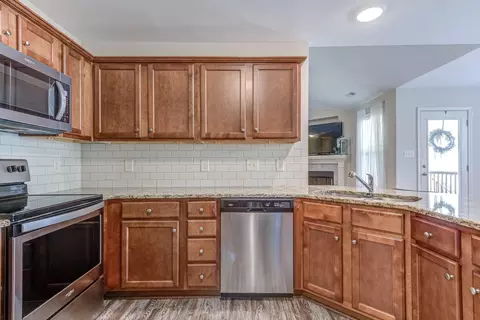 258 Highcroft Cir, Benson, NC 27504 photo 28