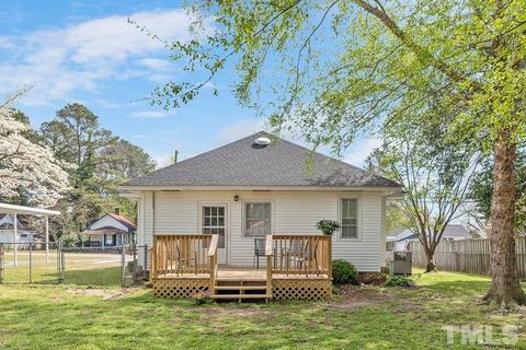 204 E St, Erwin, NC 28339 photo 6
