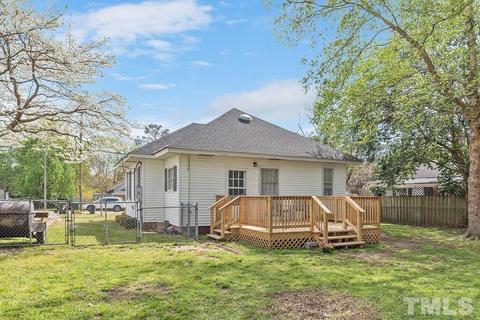 204 E St, Erwin, NC 28339 photo 7