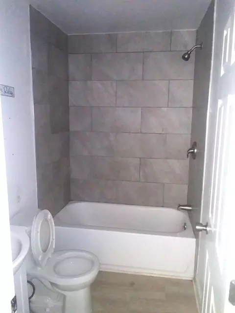 511 Commonwealth St, Durham, NC 27703 photo 8