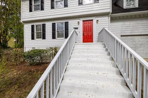 5210 Oakbrook Dr, Durham, NC 27713 photo 3
