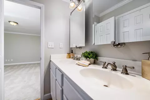 5210 Oakbrook Dr, Durham, NC 27713 photo 26