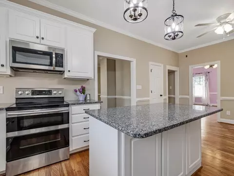 400 N 14th St, Erwin, NC 28339 photo 6