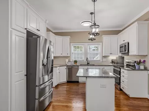 400 N 14th St, Erwin, NC 28339 photo 8