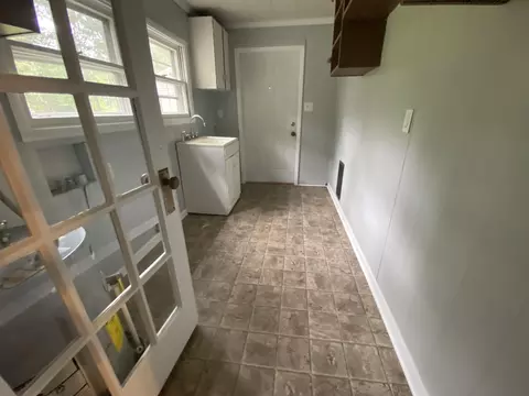 503 Pine St, Smithfield, NC 27577 photo 11
