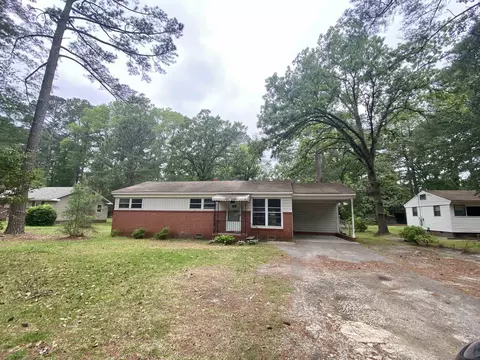 503 Pine St, Smithfield, NC 27577 photo 1