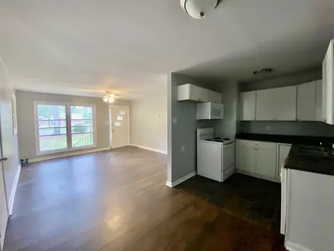 503 Pine St, Smithfield, NC 27577 photo 5