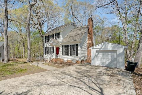 6 Glossy Leaf Pl, Durham, NC 27712 photo 2