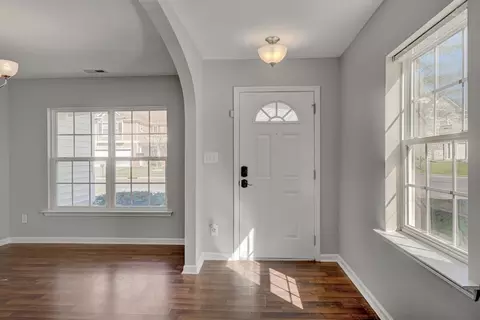 910 Statler Dr, Durham, NC 27703 photo 3