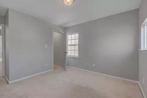 910 Statler Dr, Durham, NC 27703 photo 21