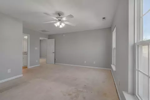 910 Statler Dr, Durham, NC 27703 photo 17