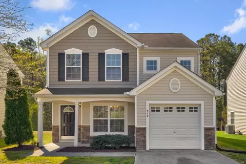 910 Statler Dr, Durham, NC 27703 photo 1