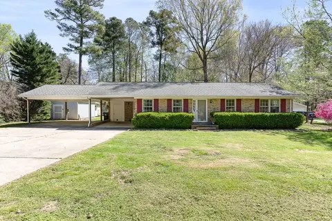 5626 Birch Dr, Durham, NC 27712 photo 1