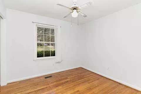 5626 Birch Dr, Durham, NC 27712 photo 9