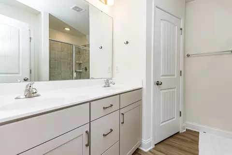 1041 Amber Shadow Dr, Durham, NC 27703 photo 18
