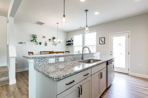 1041 Amber Shadow Dr, Durham, NC 27703 photo 6