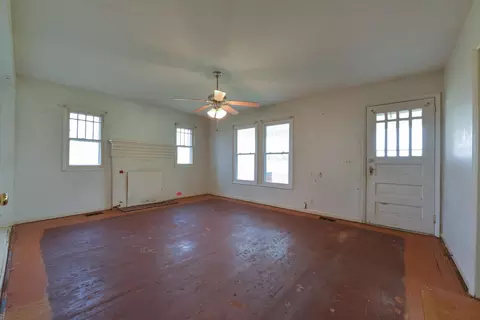 604 Bear Rd, Benson, NC 27504 photo 4