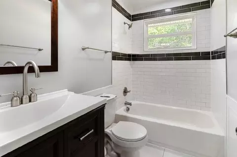 1127 Raynor St, Durham, NC 27703 photo 8