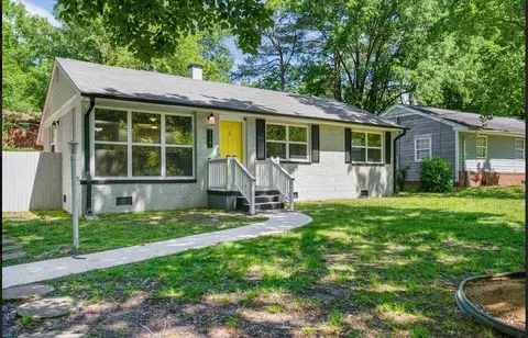 1127 Raynor St, Durham, NC 27703 photo 2