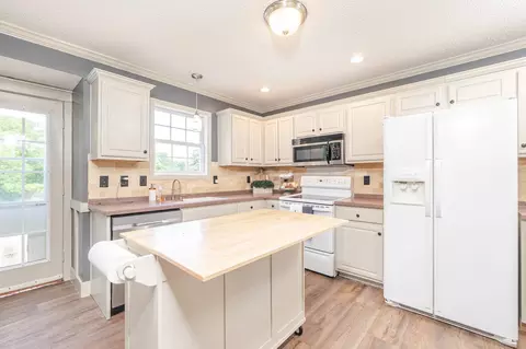 463 Rosa Cir, Willow Spring, NC 27592 photo 11