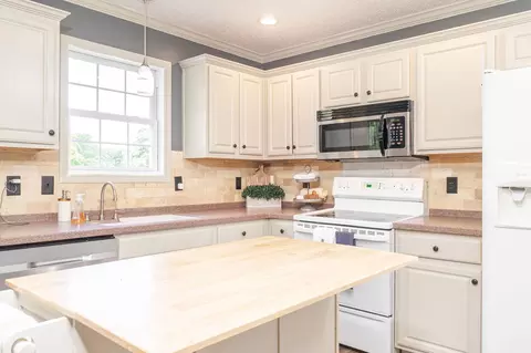 463 Rosa Cir, Willow Spring, NC 27592 photo 12