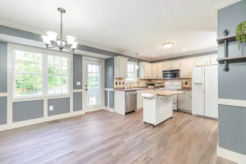 463 Rosa Cir, Willow Spring, NC 27592 photo 10