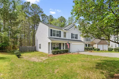 5 Esterbrook Ct, Durham, NC 27703 photo 3
