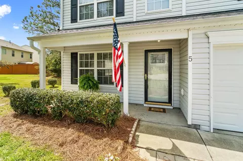 5 Esterbrook Ct, Durham, NC 27703 photo 5