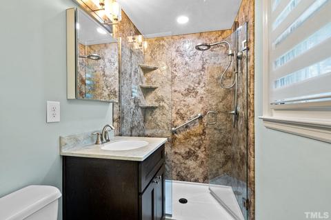 213 Smith Dr, Durham, NC 27712 photo 15