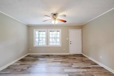 6803 Russell Rd, Durham, NC 27712 photo 3