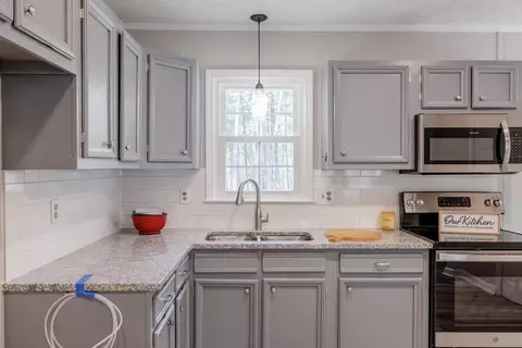 6803 Russell Rd, Durham, NC 27712 photo 8