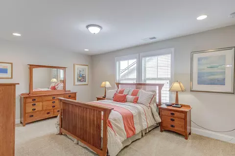 1008 Steinbeck Dr, Durham, NC 27703 photo 38