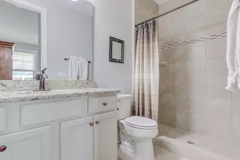 1008 Steinbeck Dr, Durham, NC 27703 photo 4