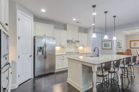 1008 Steinbeck Dr, Durham, NC 27703 photo 6