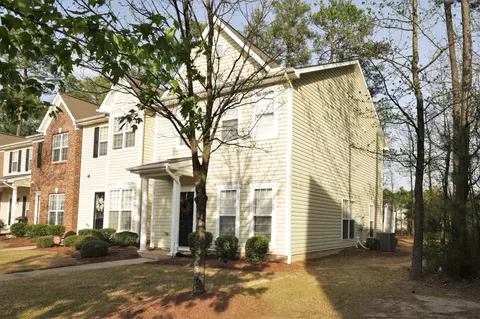 26 Sharpstone Ln, Durham, NC 27703 photo 2