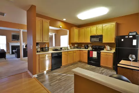 26 Sharpstone Ln, Durham, NC 27703 photo 3
