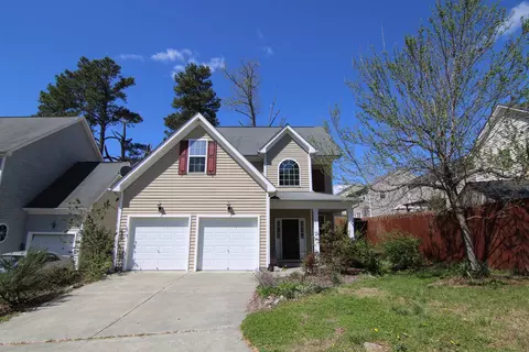 6 Berry Ct, Durham, NC 27703 photo 1