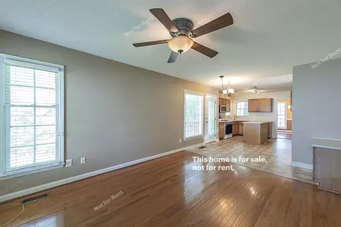 2726 E Shoreham St, Durham, NC 27707 photo 10