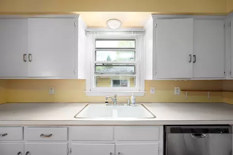 705 E Hudson Ave, Durham, NC 27704 photo 12