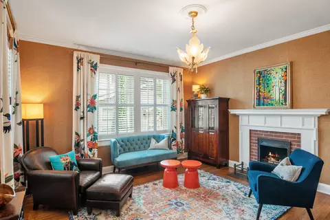 1021 W Markham Ave, Durham, NC 27701 photo 7