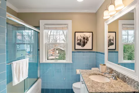 1021 W Markham Ave, Durham, NC 27701 photo 23