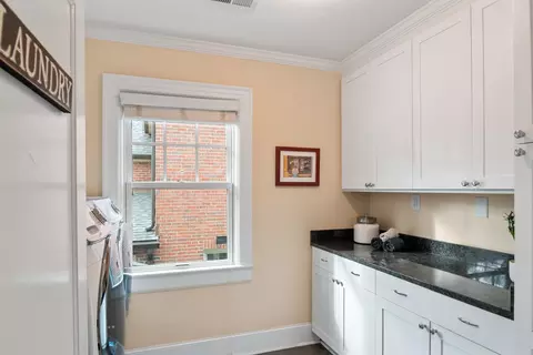1021 W Markham Ave, Durham, NC 27701 photo 28