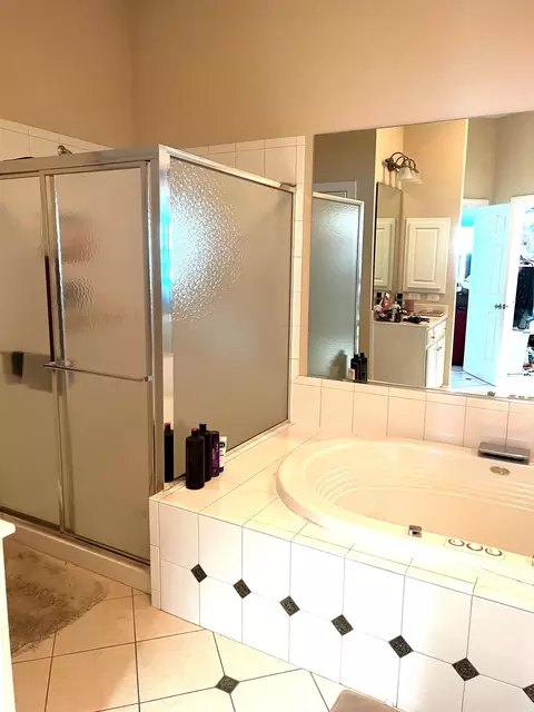 339 Bridgegate Dr, Cary, NC 27519 photo 8