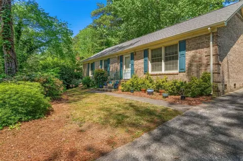 608 Brighton Rd, Durham, NC 27707 photo 3