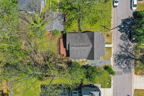 218 Hargrove St, Durham, NC 27701 photo 3