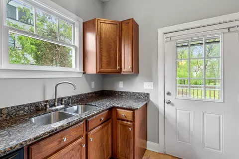 218 Hargrove St, Durham, NC 27701 photo 14