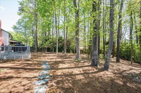 2012 Eagleton Cir, Raleigh, NC 27612 photo 5