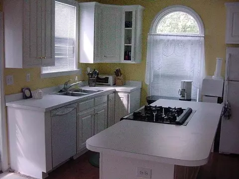 162 E Jackson St E, Coats, NC 27521 photo 4
