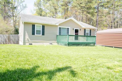 710 Locust Dr, Durham, NC 27703 photo 1