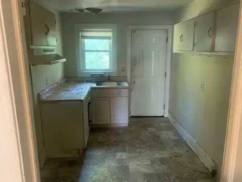 1505 Lathrop St, Durham, NC 27703 photo 11